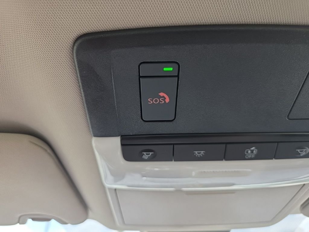 2025 Nissan Altima SV - Photo 29