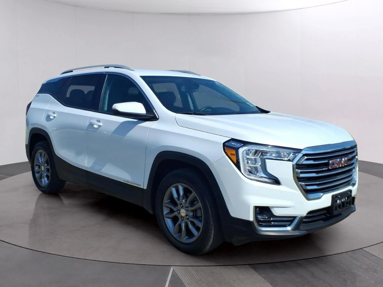 Used 2023 Summit White GMC SLT image 7