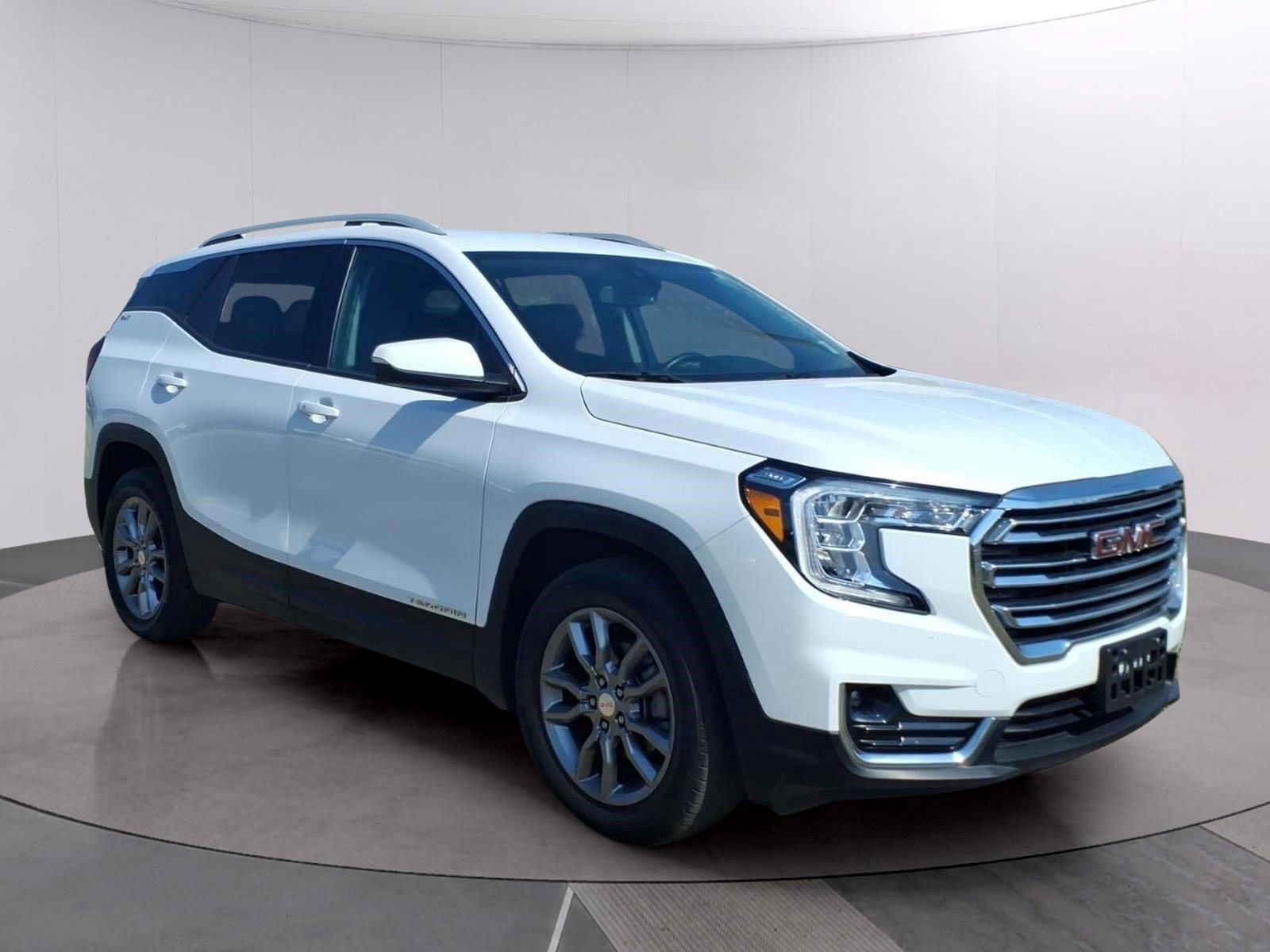 Used 2023 Summit White GMC SLT image 7