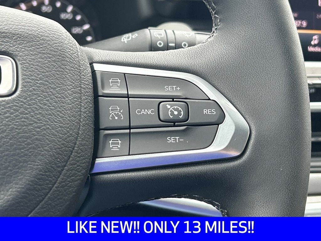Used 2026 Silver Jeep Limited image 22