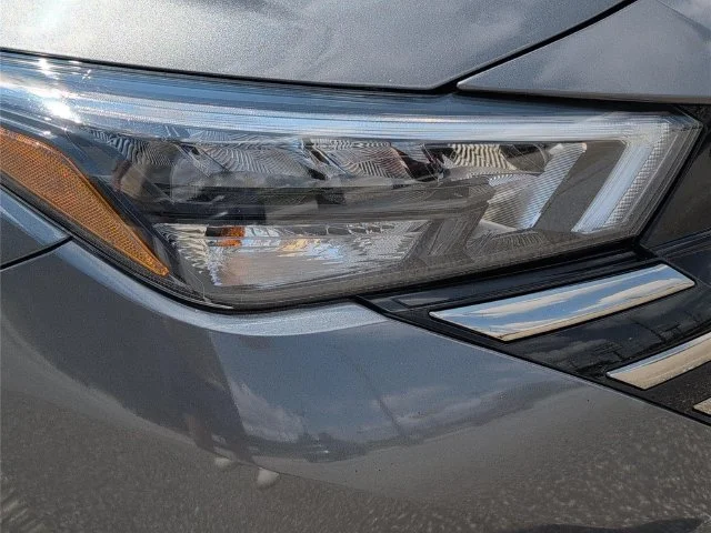 Used 2024 Gray Nissan 1.6 SR image 4