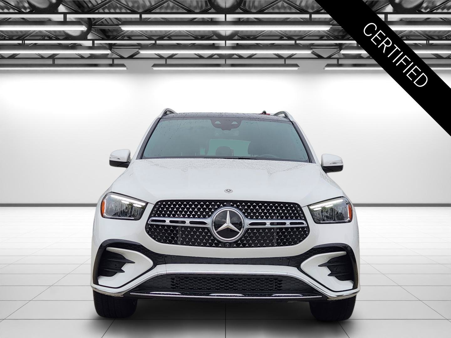 Certified Used 2026 MANUFAKTUR Moonlight White Metallic Mercedes-Benz GLE 450 image 4