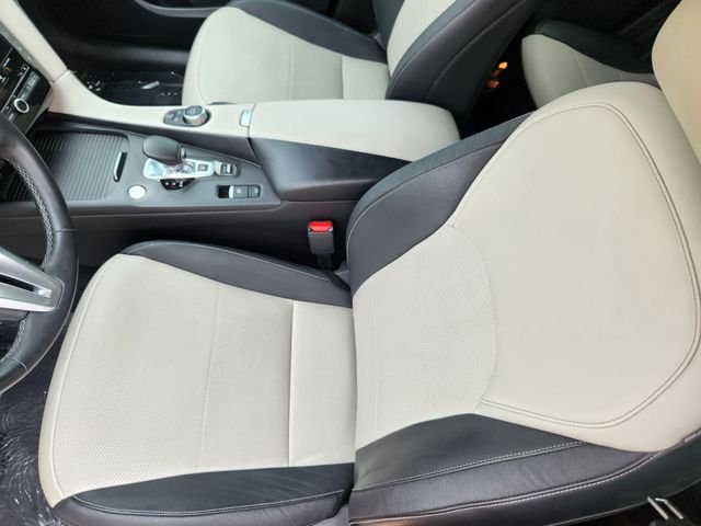 Used 2022 Gray INFINITI ESSENTIAL image 8