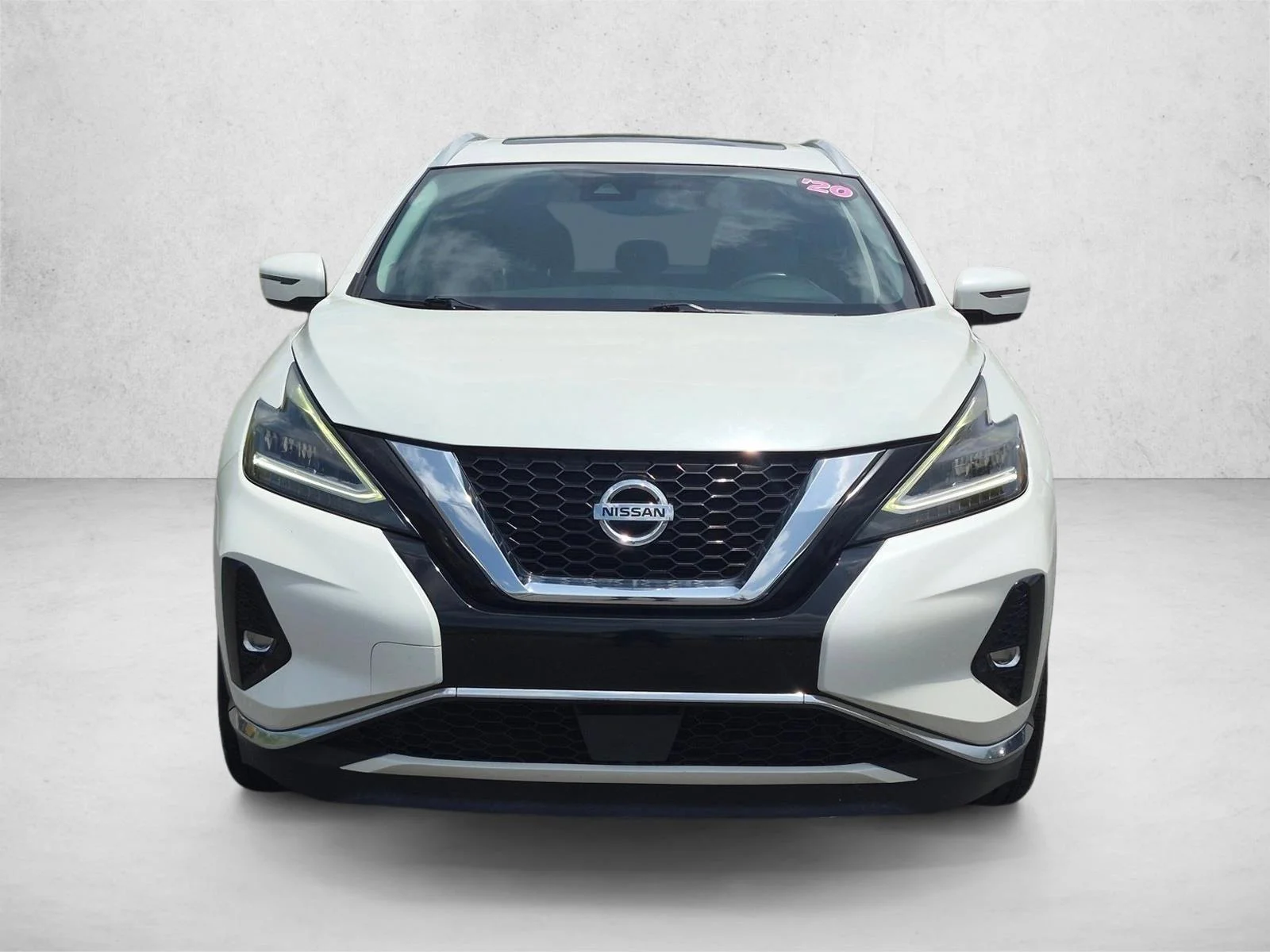 Used 2020 Pearl White Tricoat Nissan Platinum image 2
