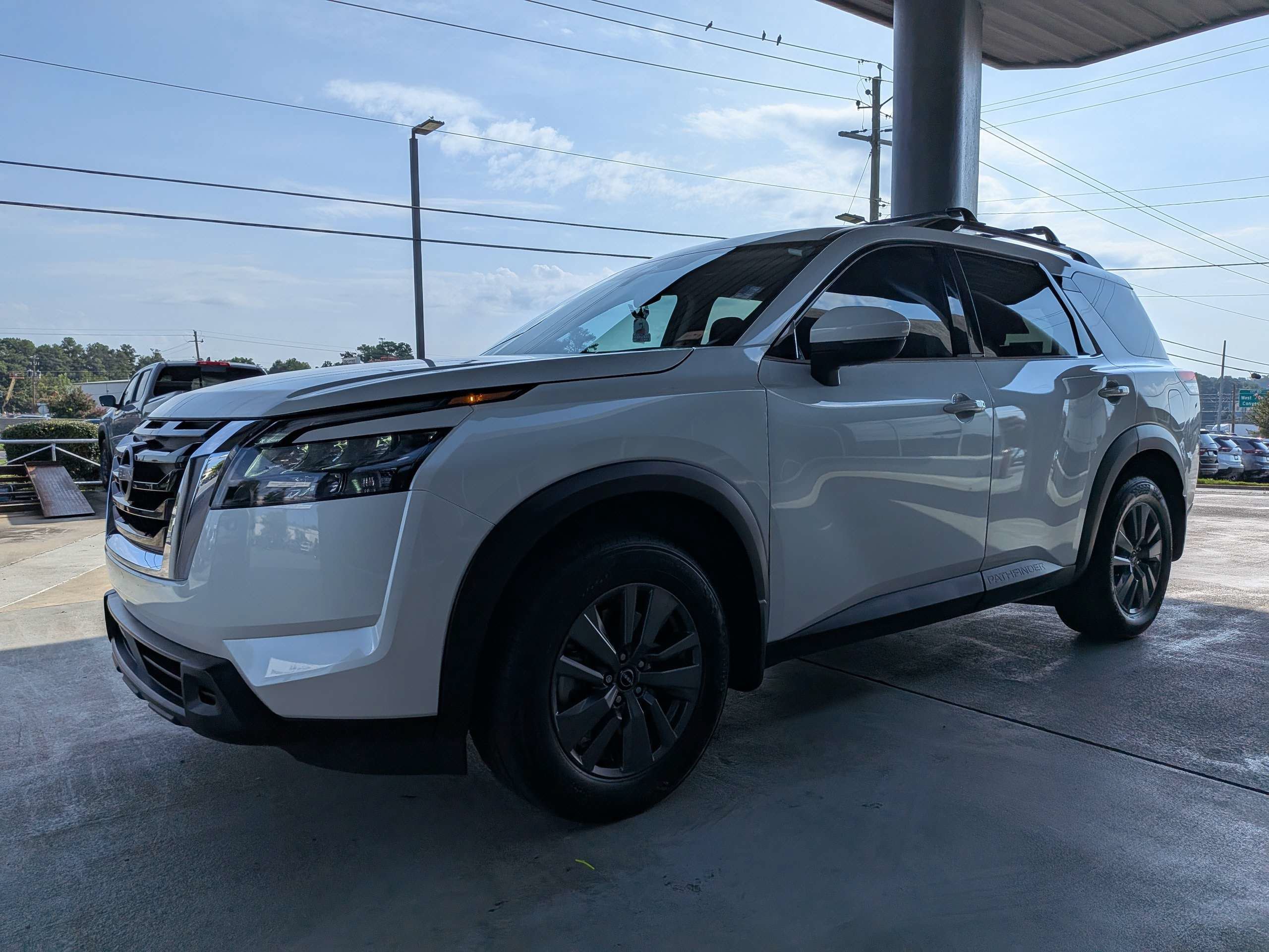 Used 2024 White Nissan SV image 6