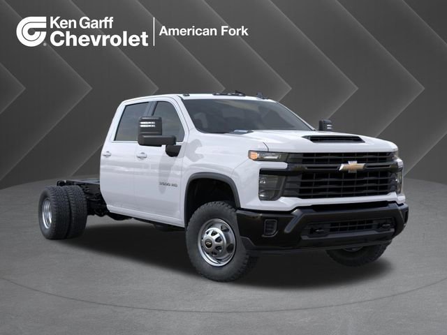 2026 Chevrolet Silverado HD Work Truck 4WD Crew Cab Long Box DRW's photo