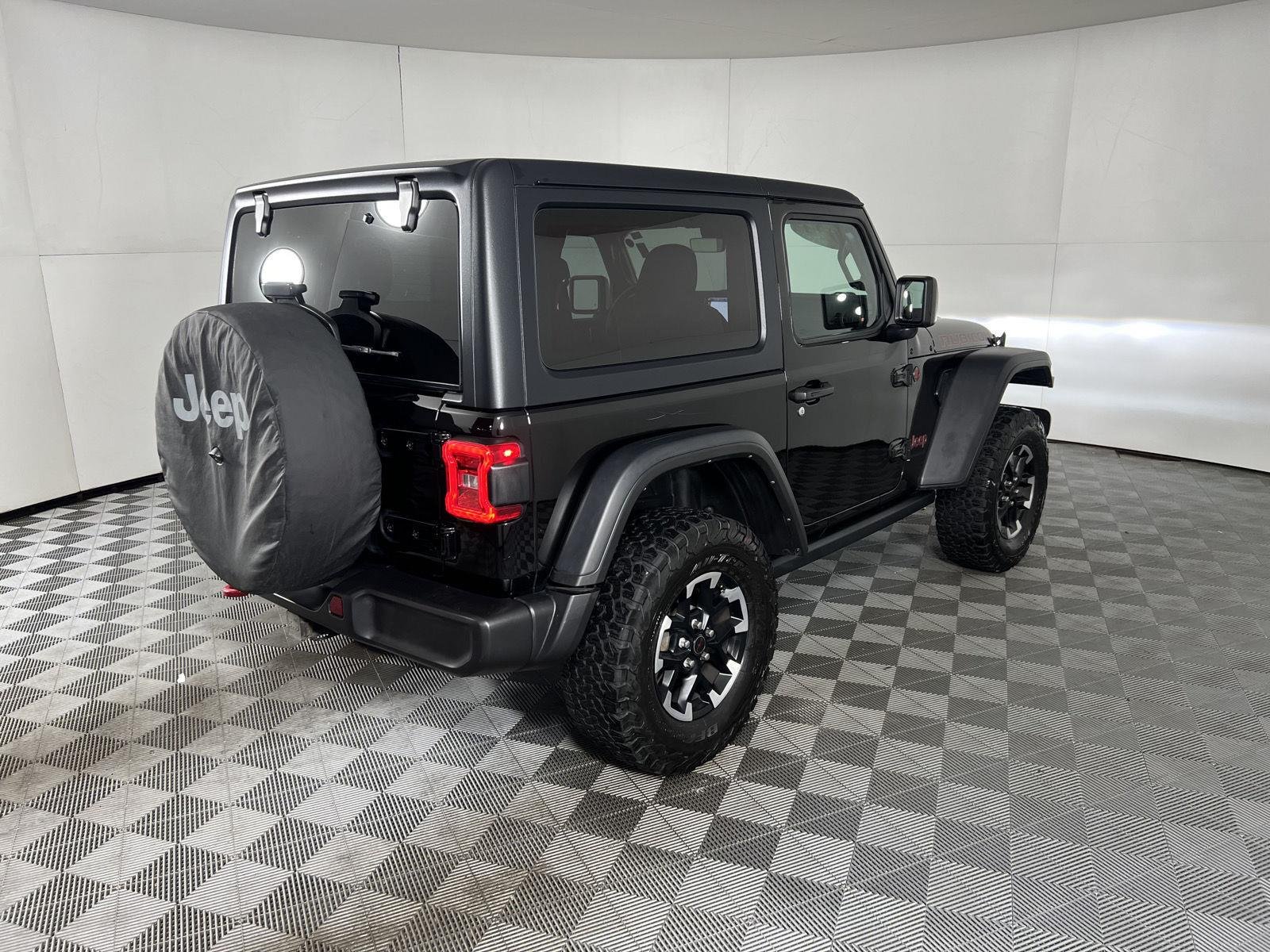 Used 2024 Black Clearcoat Jeep Rubicon image 26