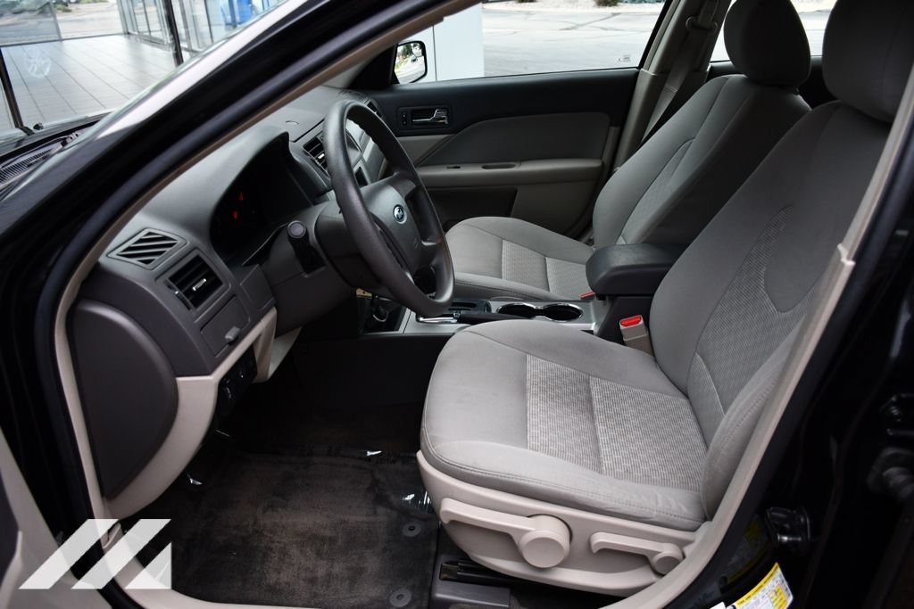 Used 2012 Gray Ford S image 21