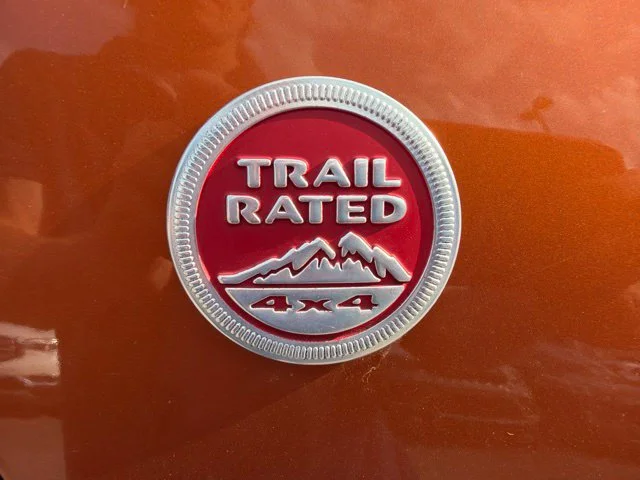 Used 2015 Orange Jeep Trailhawk image 13