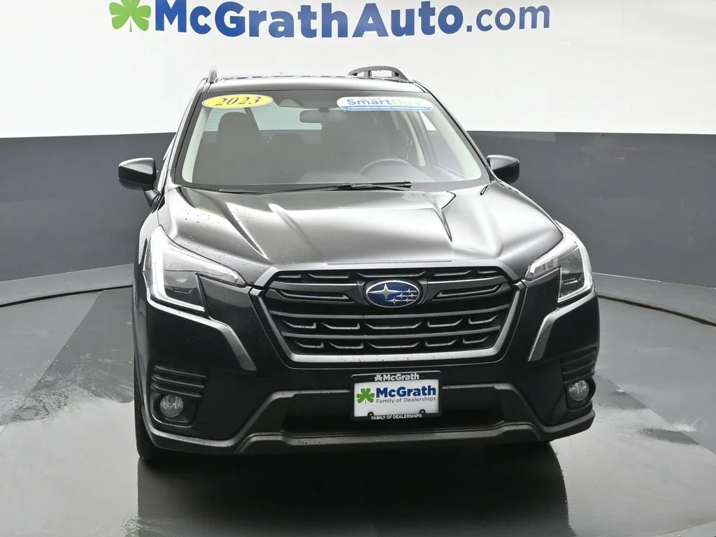 Used 2023 Black Subaru Premium image 5
