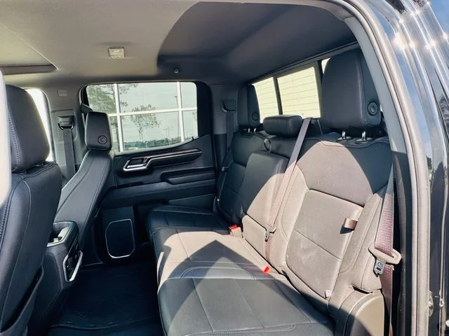 2023 Chevrolet Silverado 1500 LTZ - Photo 24