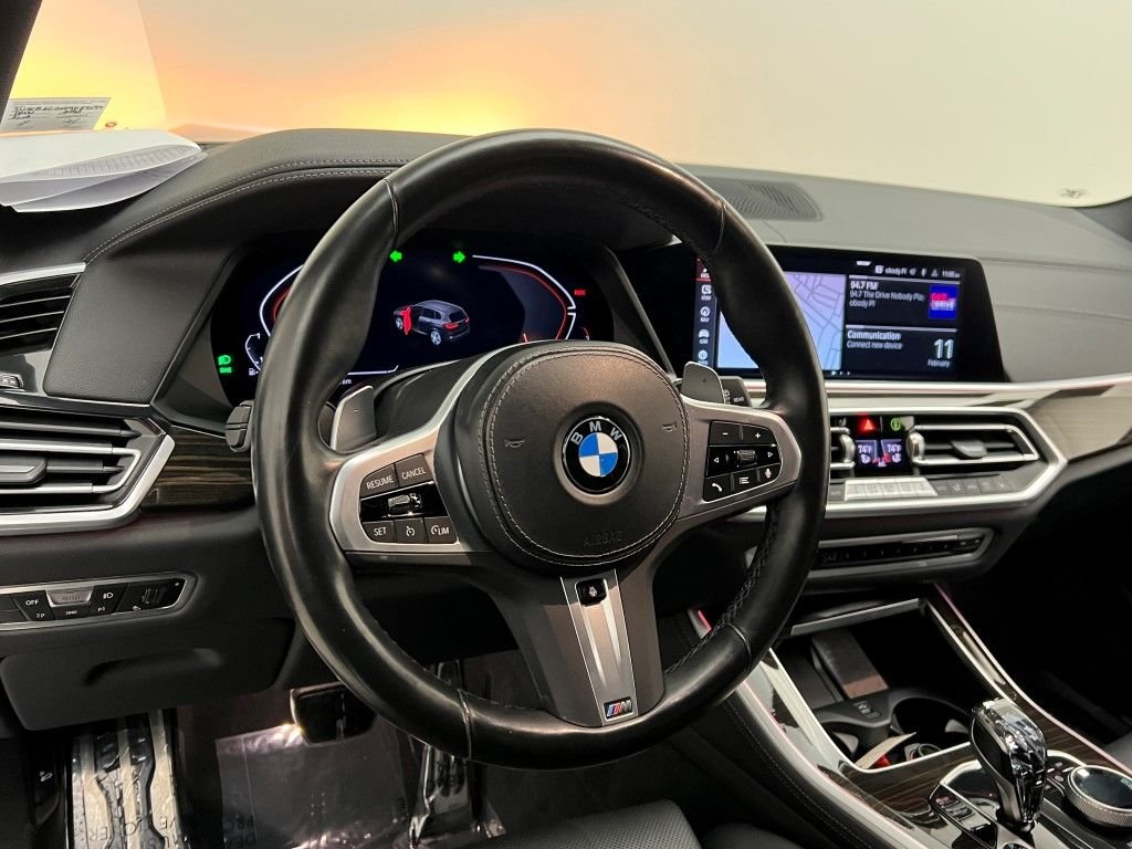 Used 2023 Carbon Black Metallic BMW xDrive40i image 26
