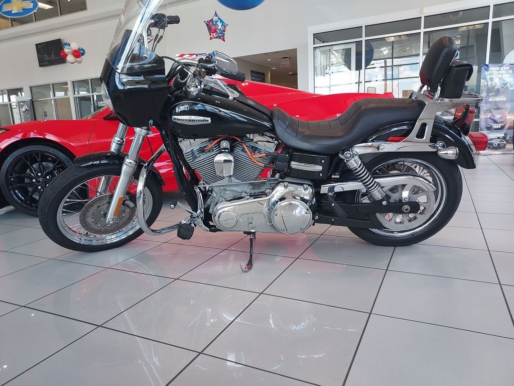 Used 2009 Black Harley-Davidson  image 2