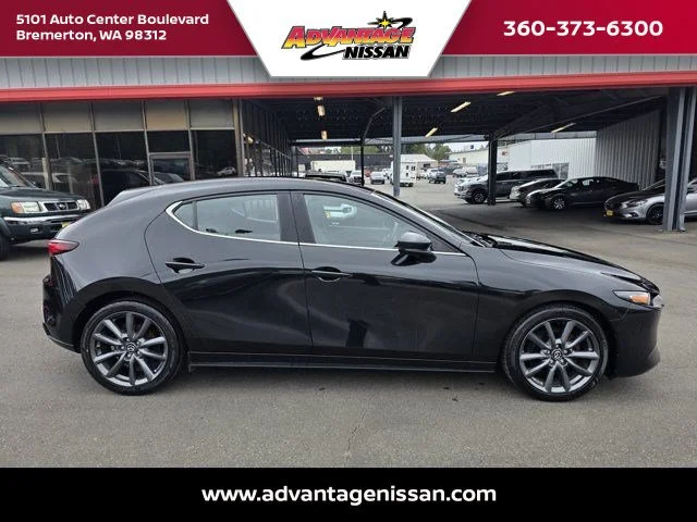 Used 2022 Jet Black Mica Mazda Select image 6