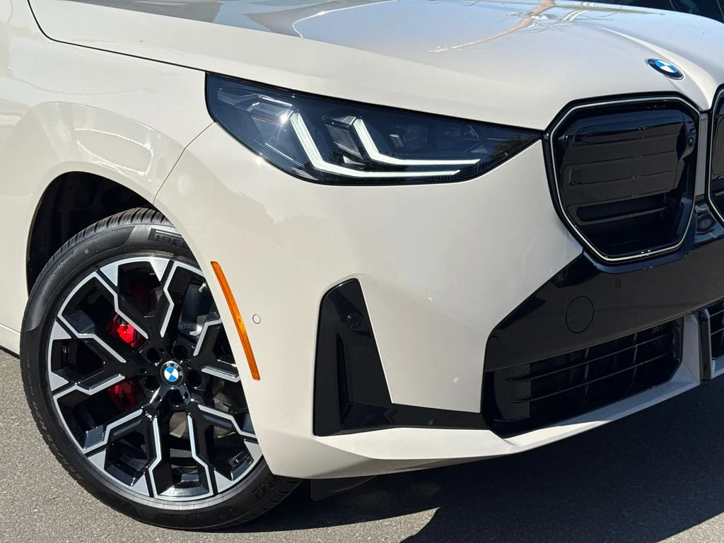 New 2026 Beige BMW M50 xDrive image 6
