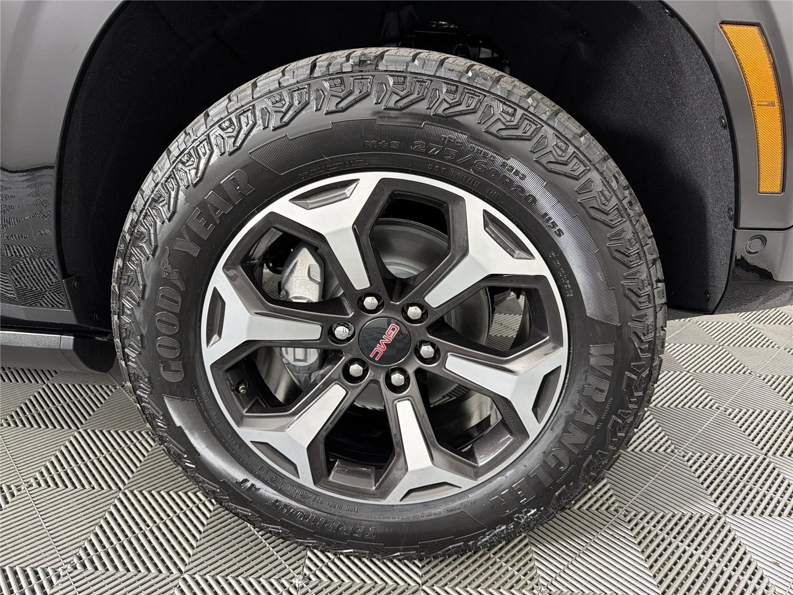 New 2026 Onyx Black GMC AT4 Ultimate image 11