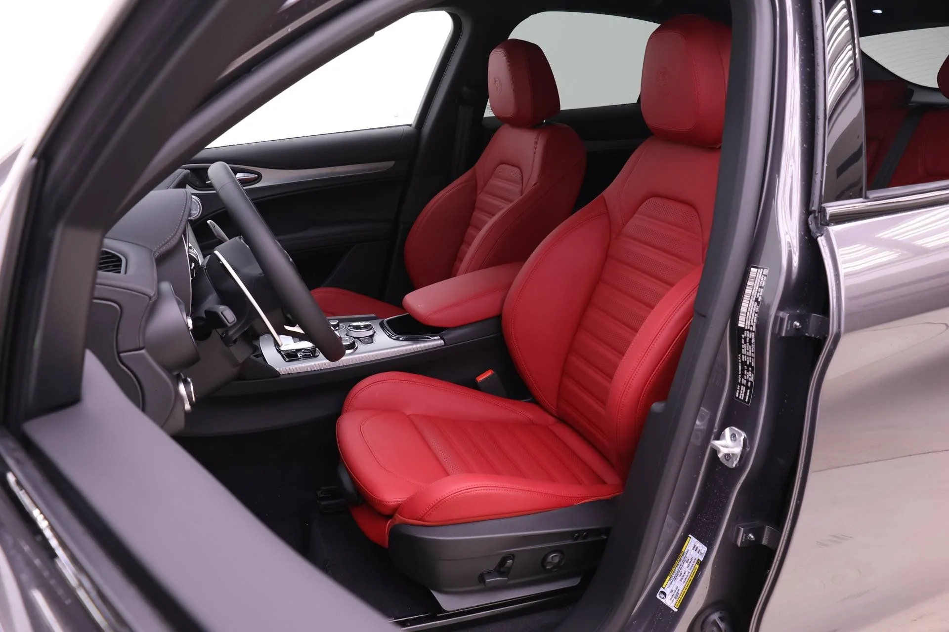 New 2026 Gray Alfa Romeo Base image 7