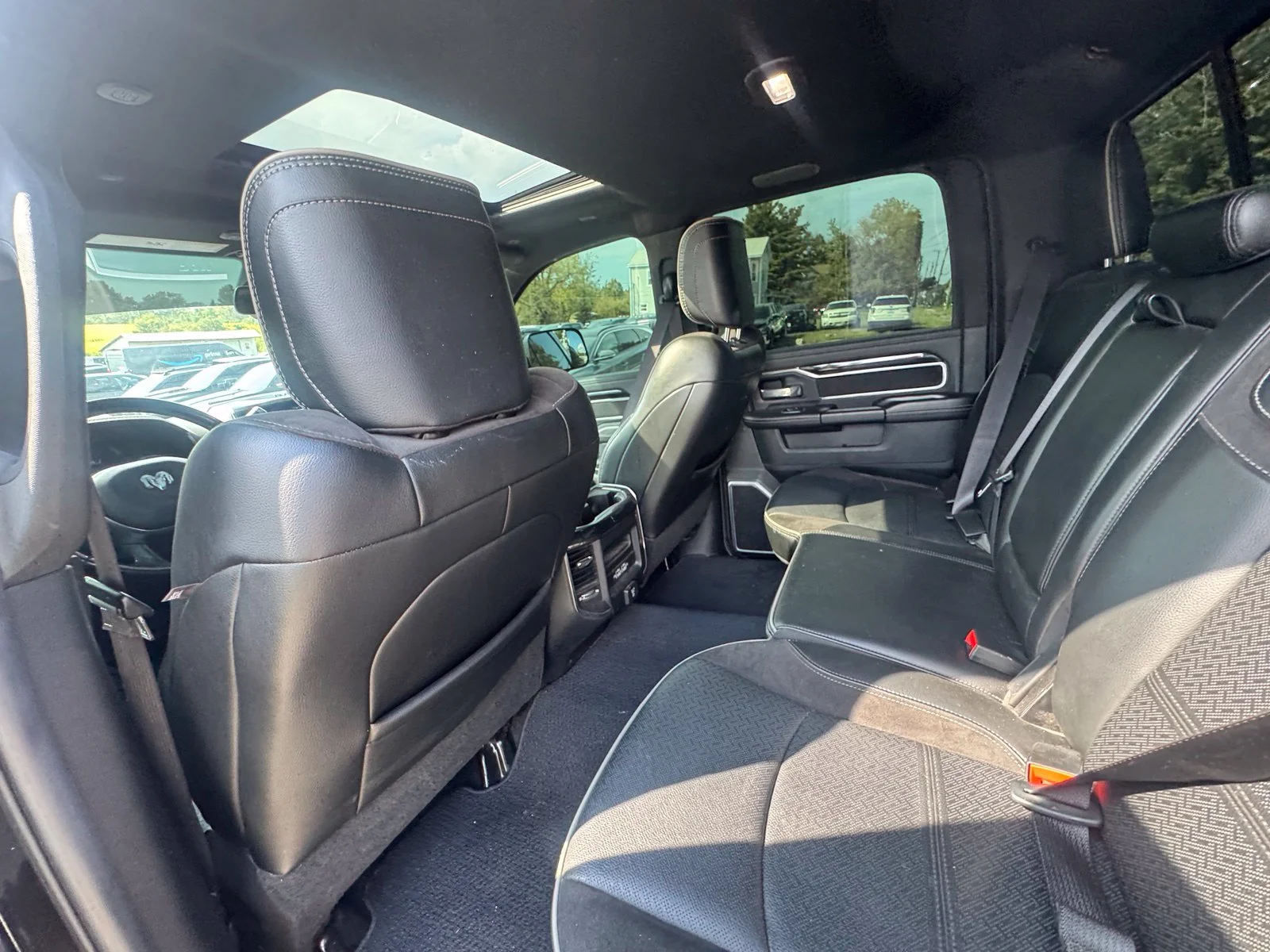 Used 2022 Black Ram Laramie image 28