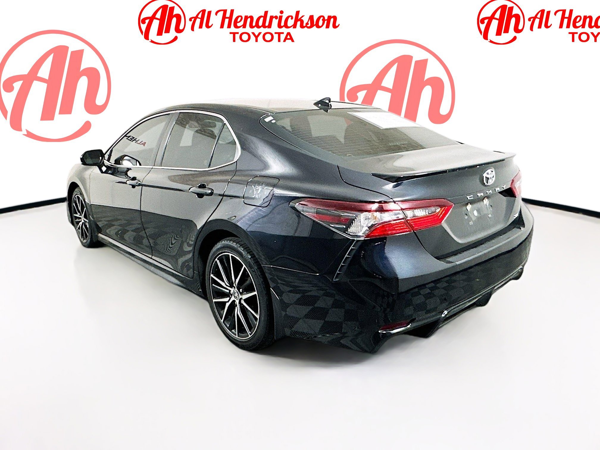 2021 Toyota Camry thumbnail 7