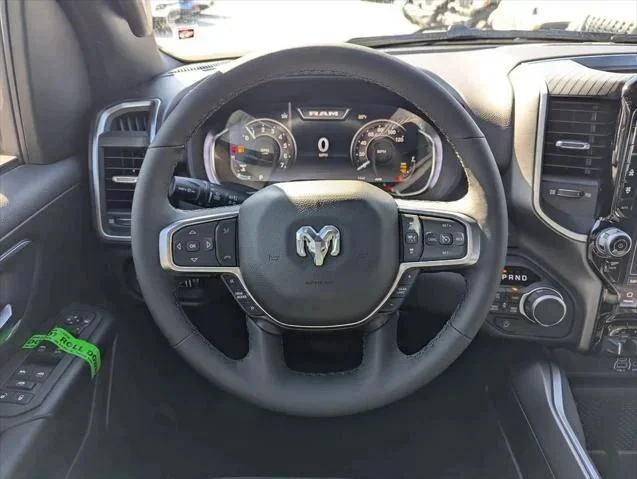 New 2026 Diamond Black Crystal Pearl-Coat Exterior Paint RAM BIG HORN image 17