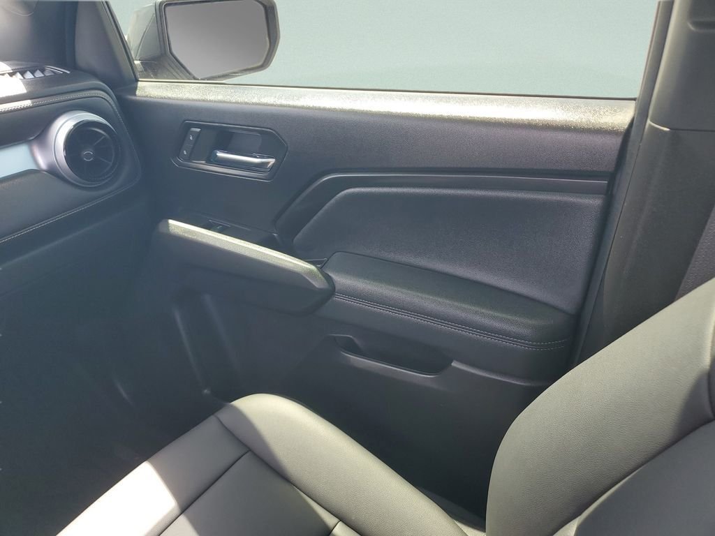 Used 2024 Gray Chevrolet LT image 18