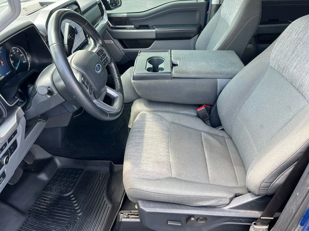 Used 2022 Blue Ford XLT image 9