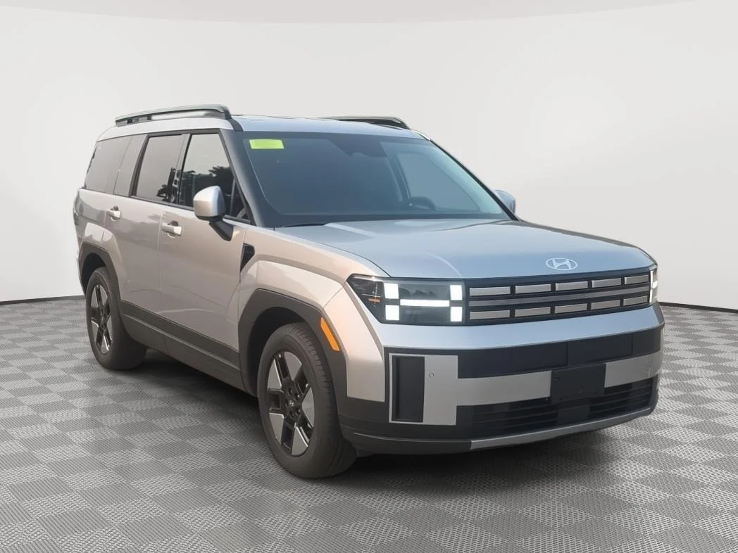 New 2026 Phantom Black Hyundai SEL image 3