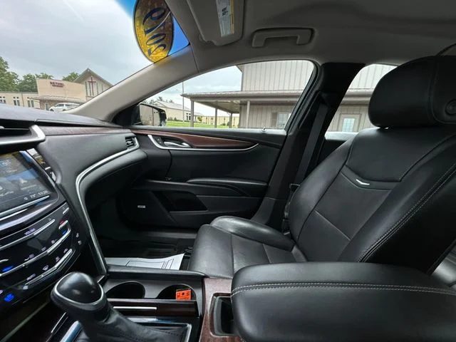 Used 2019 Black Cadillac Luxury image 43