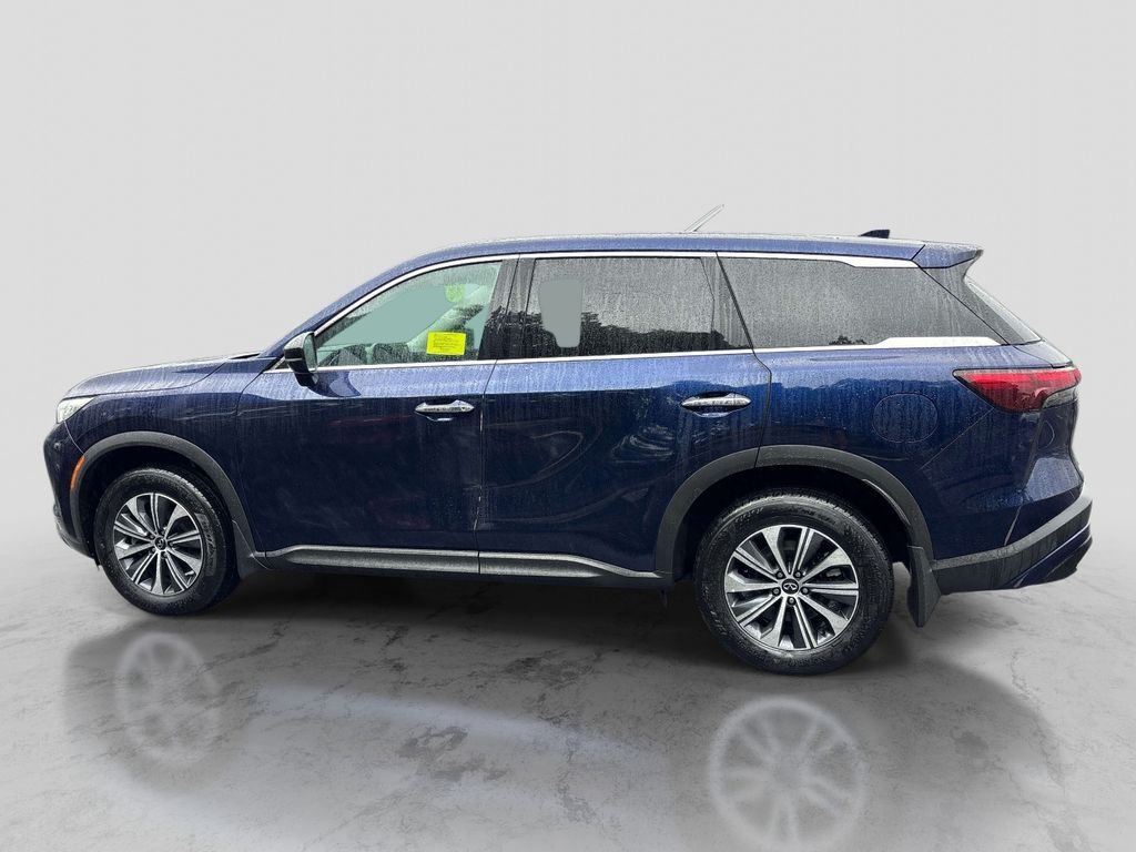 Certified Used 2024 Blue INFINITI PURE image 2