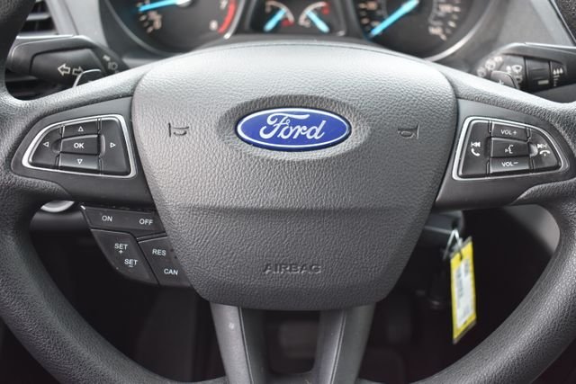 Used 2017 Silver Ford SE image 19