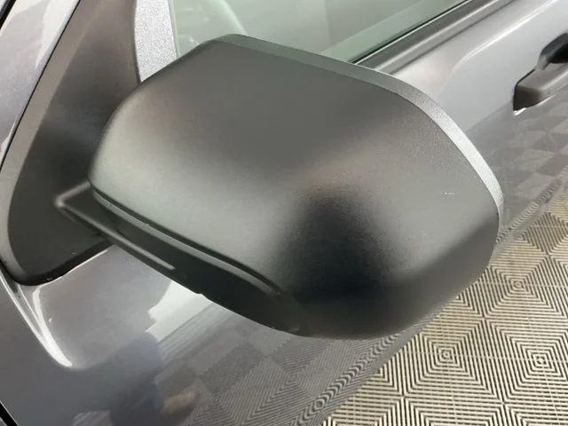 New 2026 Carbonized Gray Metallic Ford XLT image 11