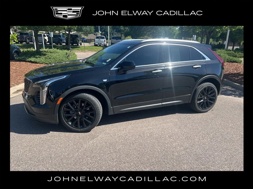 2023 Cadillac XT4 Luxury AWD's photo