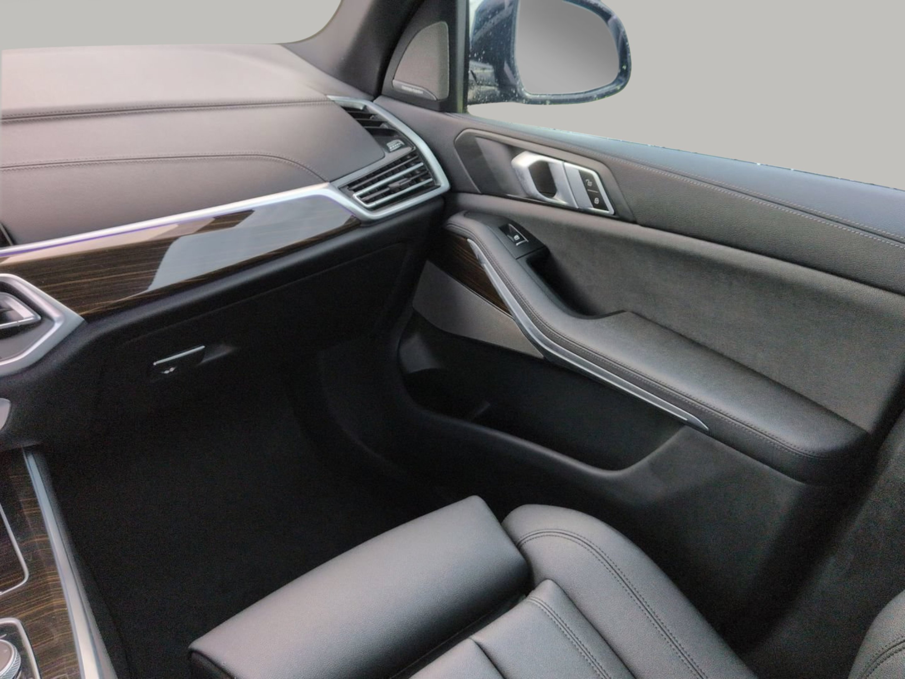Used 2021 Phytonic Blue Metallic BMW sDrive40i image 15