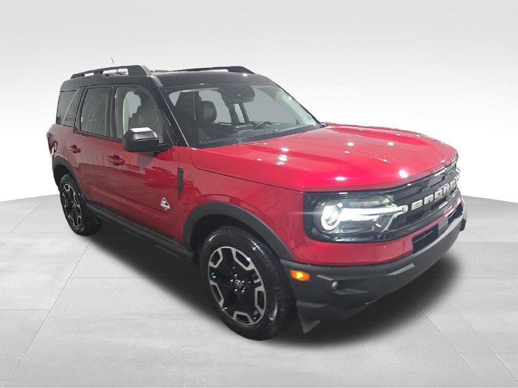 Used 2021 Red Ford Outer Banks image 7