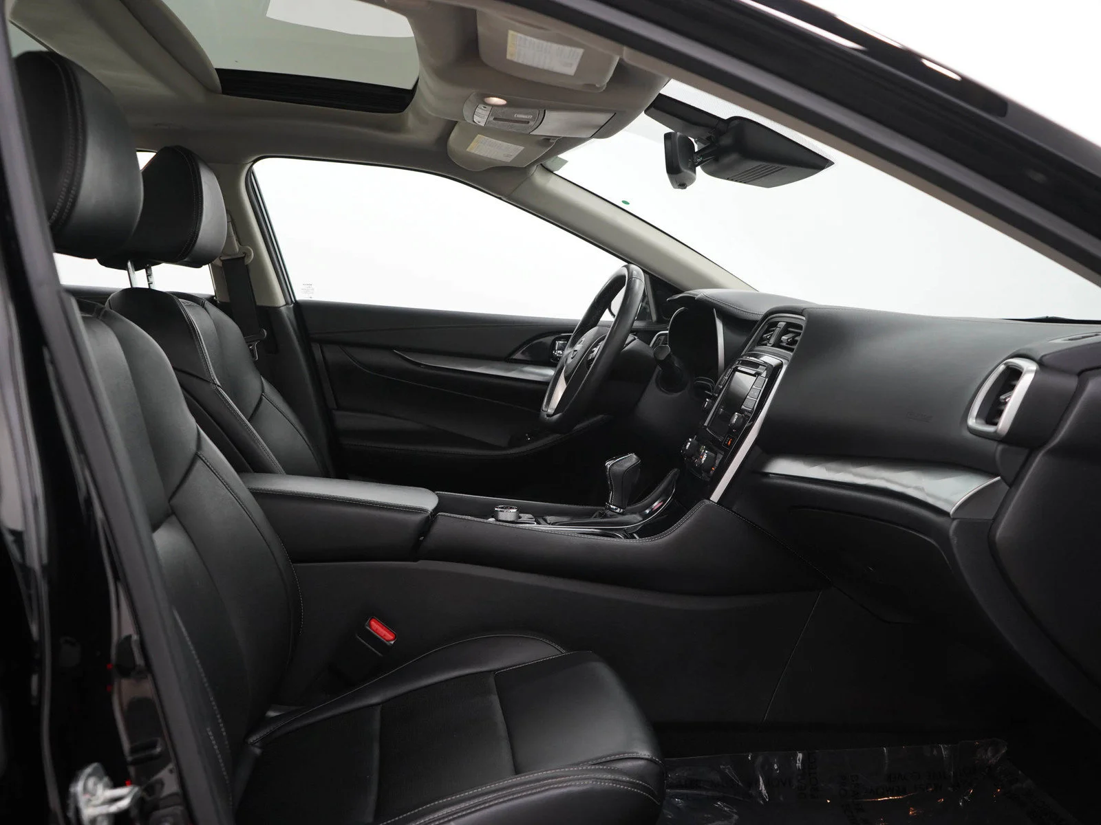 Used 2023 Black Nissan SV image 11