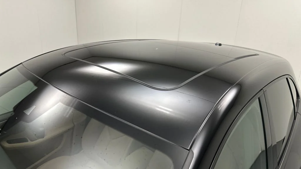 Used 2022 Black Porsche Base image 12
