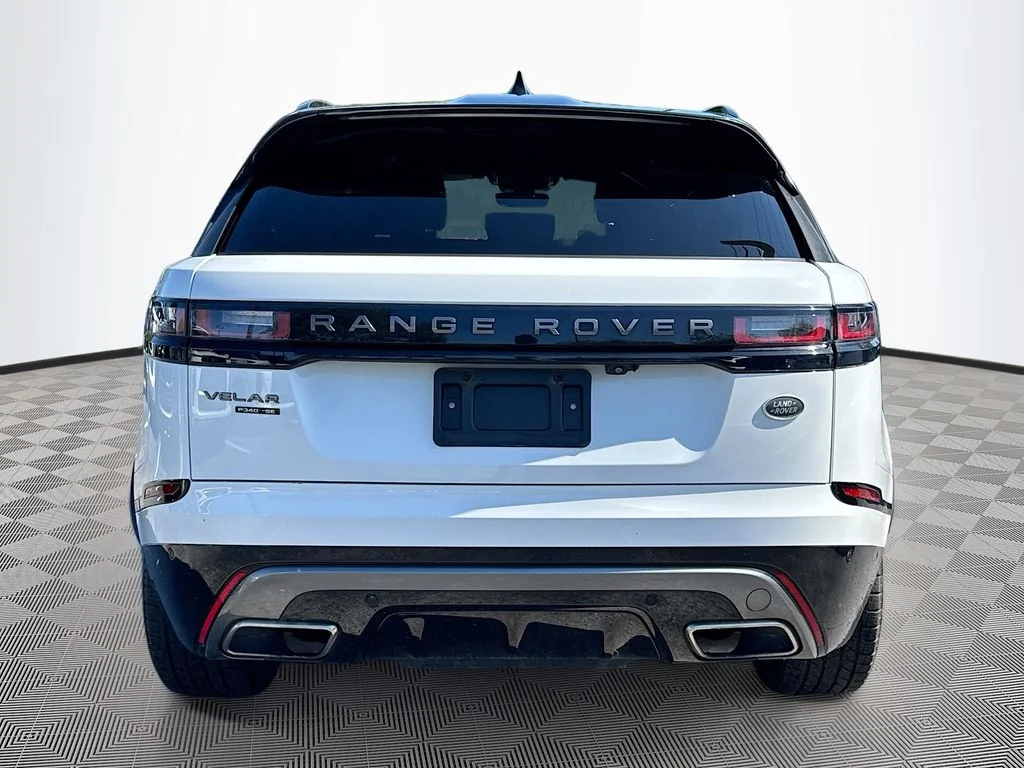 Used 2019  Land Rover SE R-Dynamic image 7