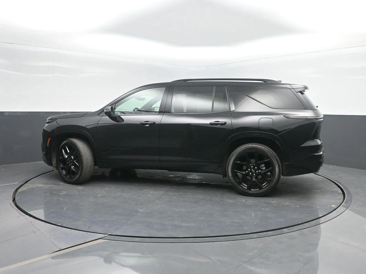 Used 2024 Mosaic Black Metallic Chevrolet RS image 46