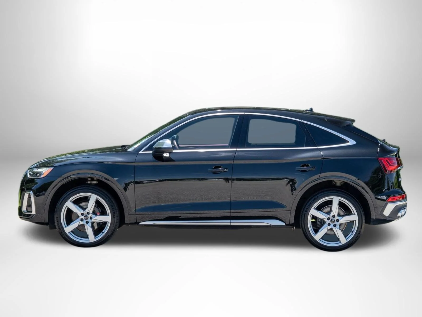 Used 2022 Mythos Black Metallic Audi Premium image 5