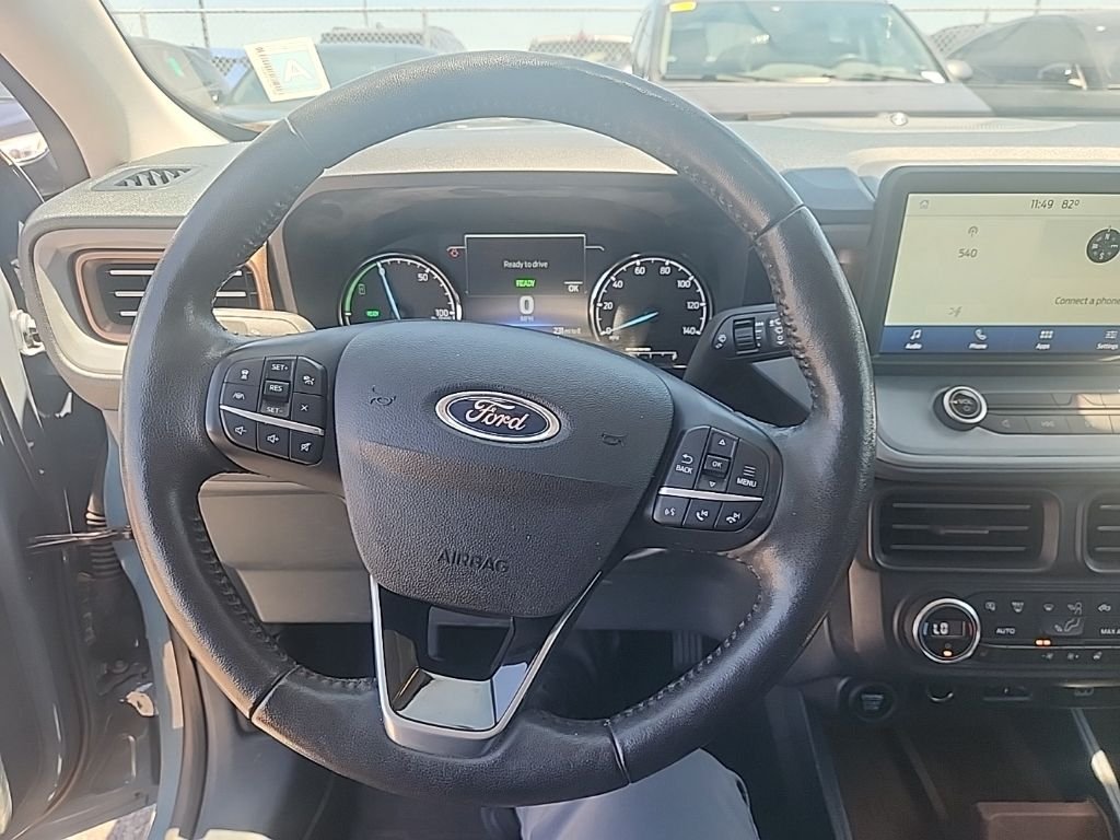 Used 2022  Ford Lariat image 21