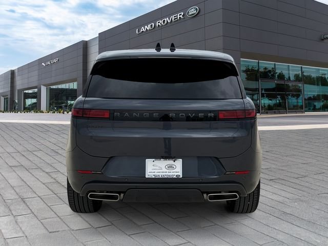 New 2026 Varesine Blue Land Rover Dynamic SE image 4
