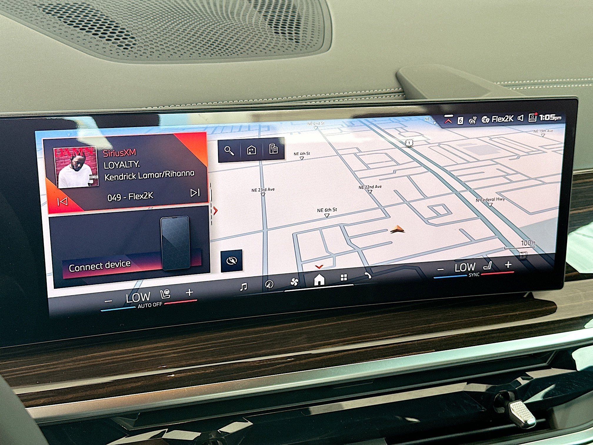 New 2026 Black Sapphire Metallic BMW M60i image 10
