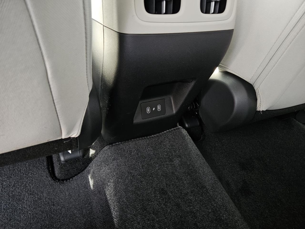 New 2026 Ecotronic Gray Hyundai SEL FWD image 11