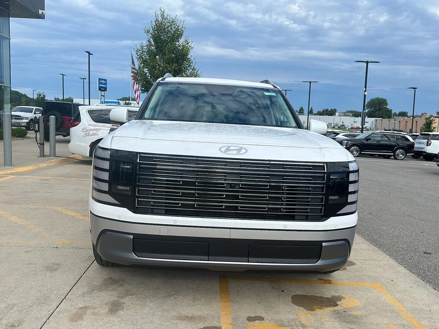 New 2026 Creamy White Pearl Hyundai SEL Premium 7P image 6
