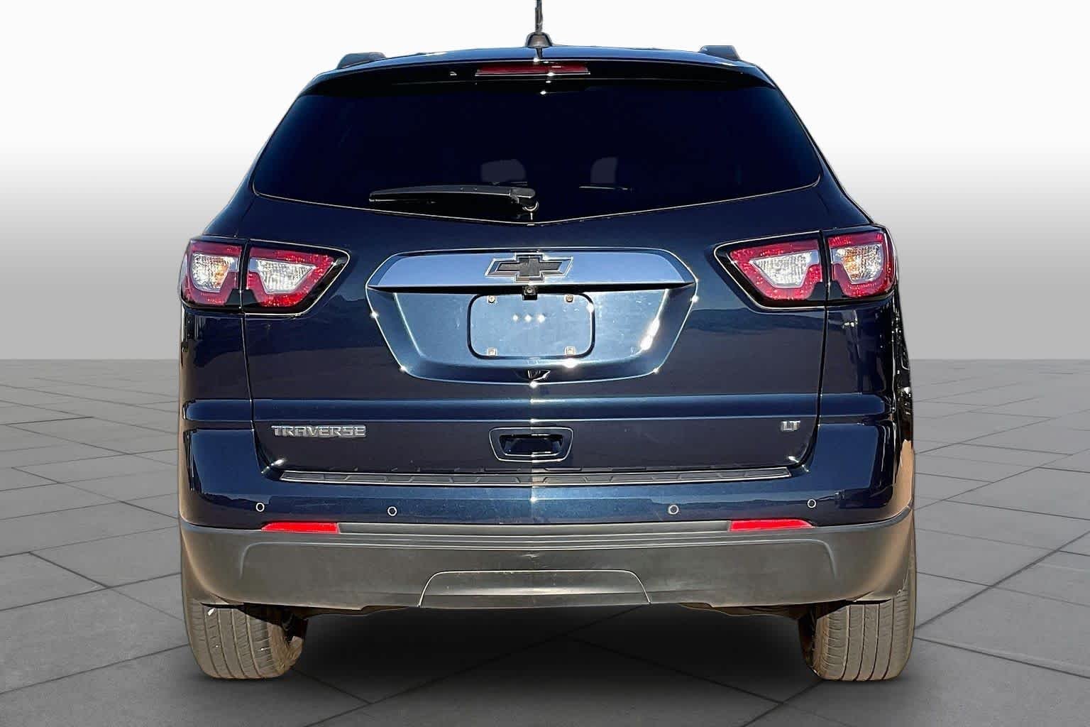 Used 2017 Blue Velvet Metallic Chevrolet LT image 5