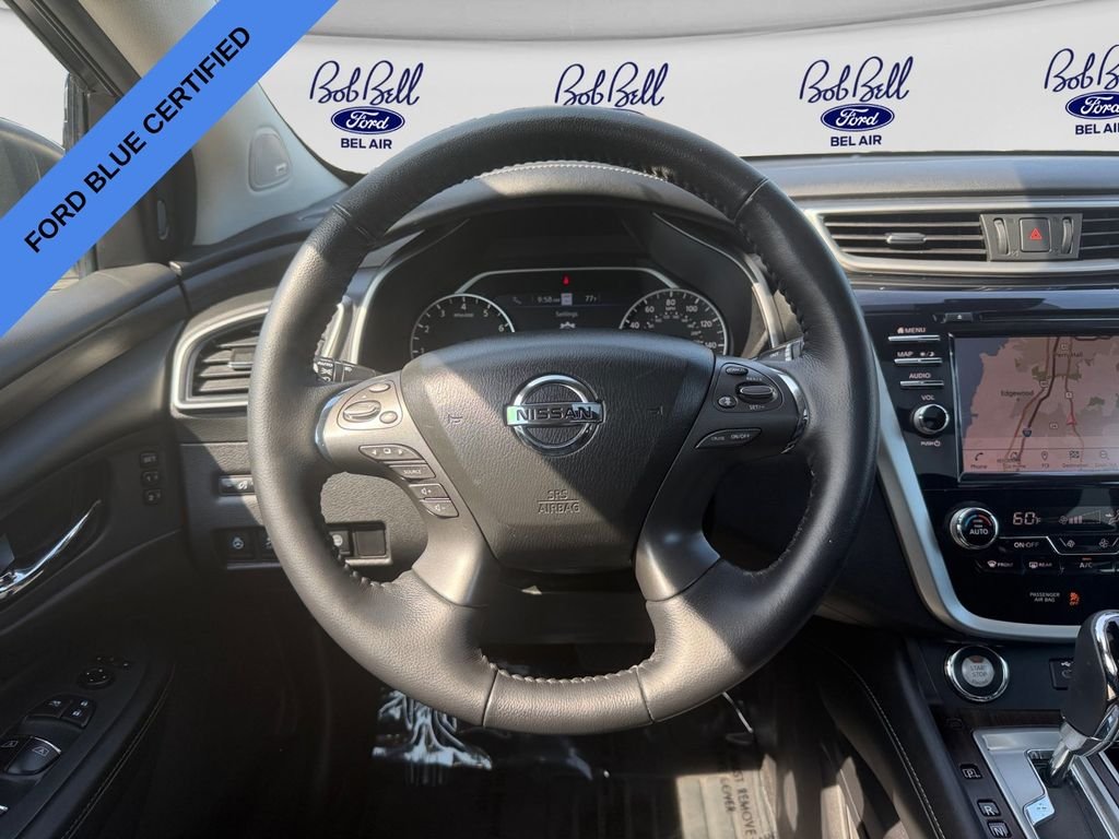 Used 2019 White Nissan Platinum image 13