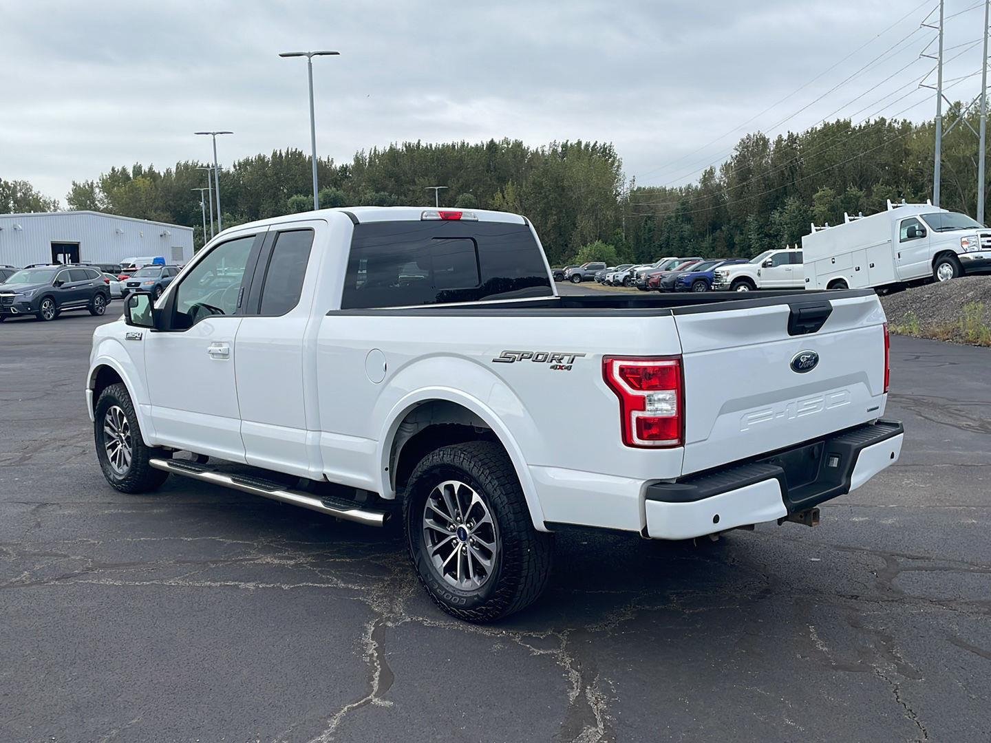 Used 2020 Oxford White Ford XLT image 3
