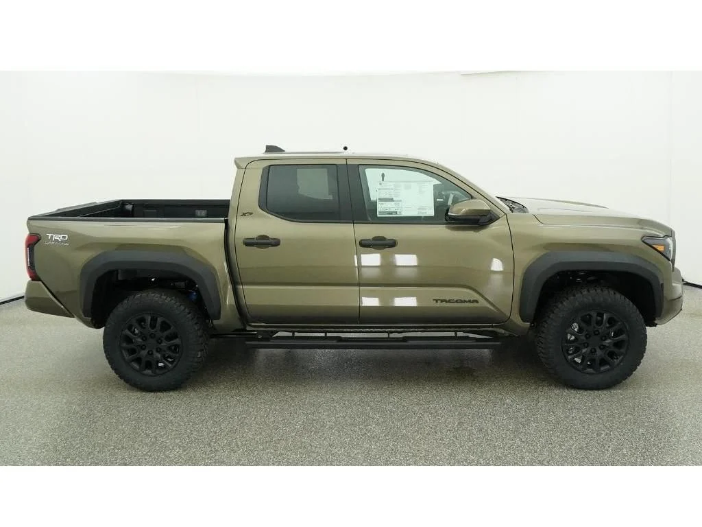 New 2026 Bronze Oxide Toyota TRD Off-Road image 33