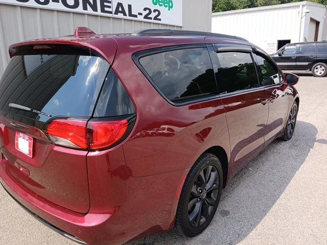 Used 2020 Red Chrysler Touring L Plus image 3