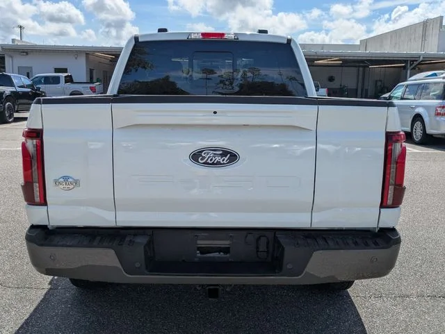 Used 2025 Star White Ford King Ranch image 4